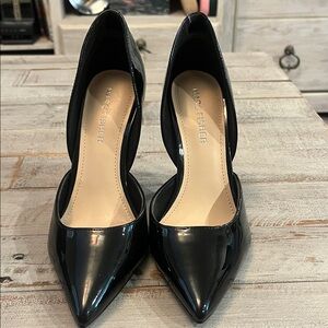Marc Fisher Black Patent Pointed D'Orsay Pumps - brand new never worn